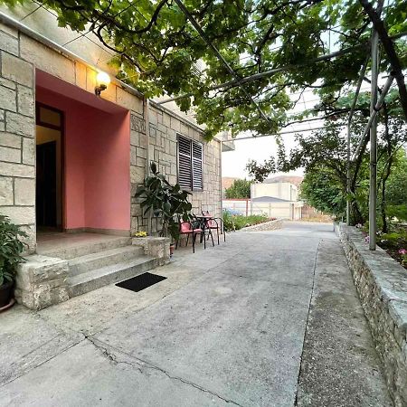 Apartmani Miro Trebinje Zewnętrze zdjęcie
