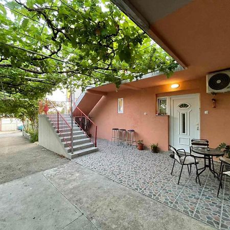 Apartmani Miro Trebinje Zewnętrze zdjęcie